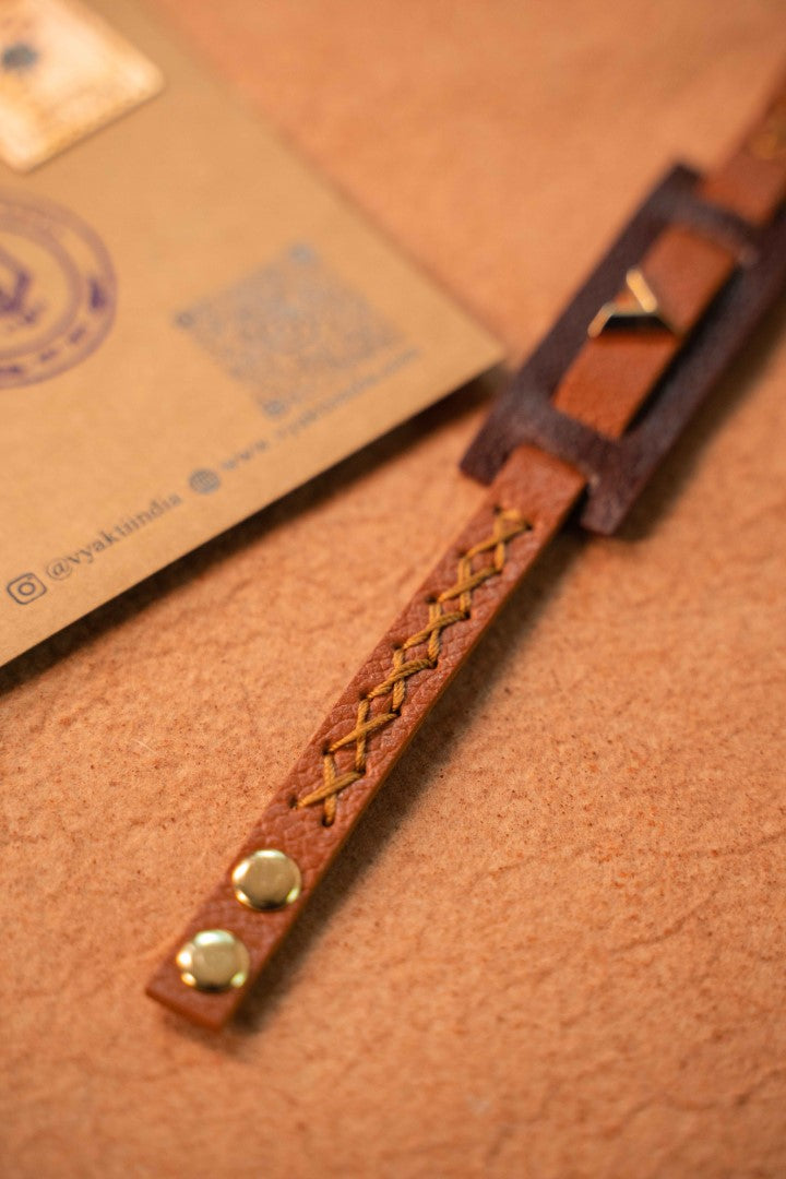 'वीर' (Veer) - Vegan Leather Rakhi