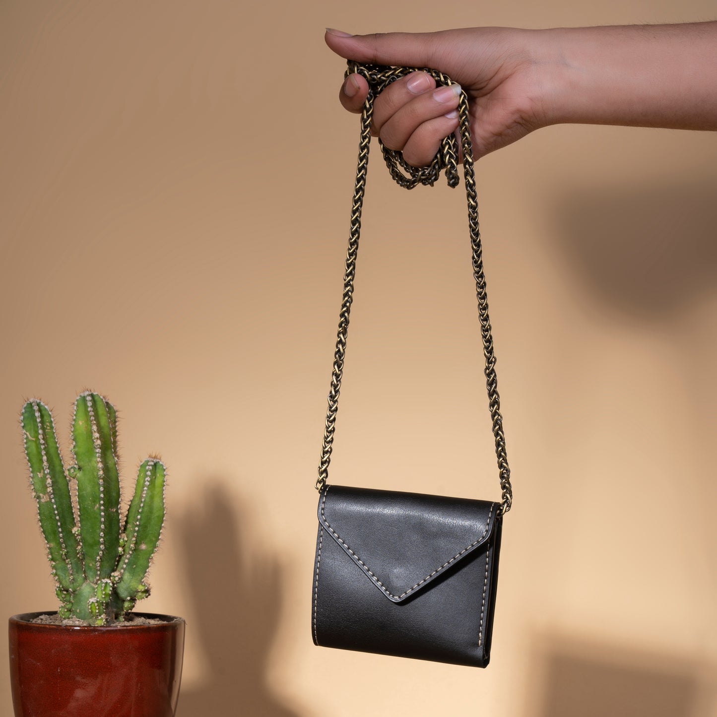 'लिफ़ाफ़ा' (lifafa)- SLING WALLET